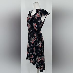 Magnolia Skye Women's Size XL Black Floral V Neck Wrap Dress Hi-Low